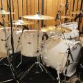 Pearl Reference White on White Redline